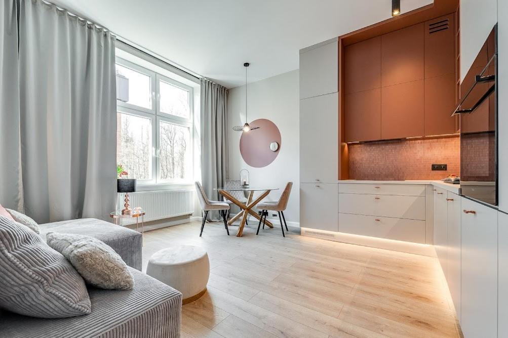 Jan III Sobieski - Luksusowy Apartament S Prywatny Darmowy Parking Гливице Экстерьер фото